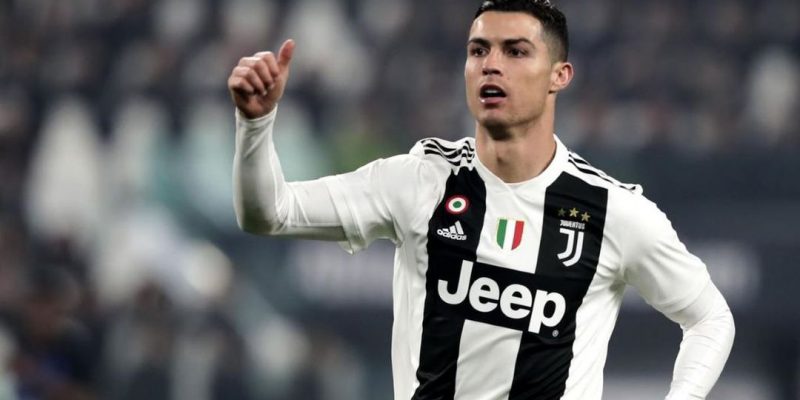 Ronaldo Cầu Thủ Xuất Sắc Nhất